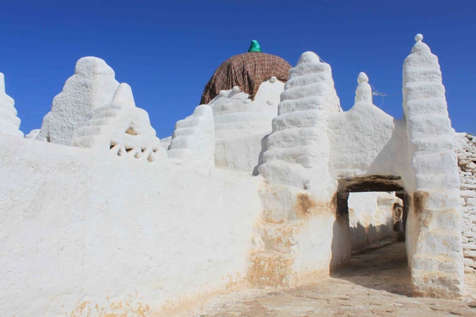 Dire Sheikh Hussein - Image 2