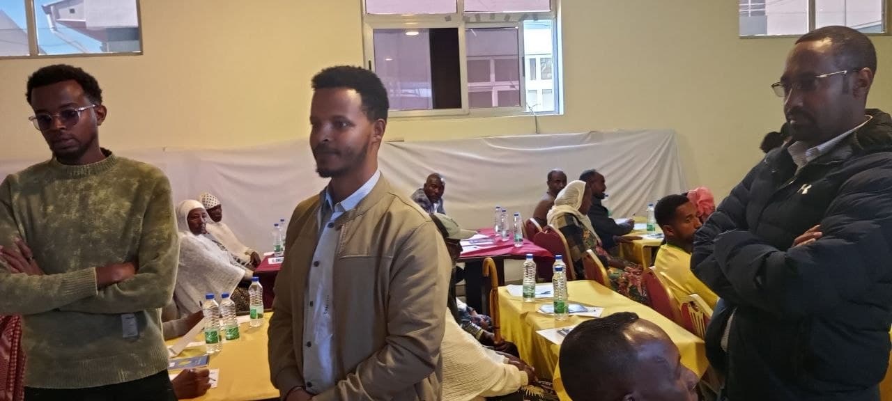 የህክምናና ጤና ሳይንስ ኮሌጅ ከቦሳድ( BOSAD) ሃገር አቀፍ  የጥናት እና ምርምር ቡድን ጋር በመሆን ከተለያዩ ወረዳዎች ለተውጣጡ የባህል ህክምና ባለሙያዎች የግንዛቤ ማስጨበጫ ውይይት አካሄደ።
